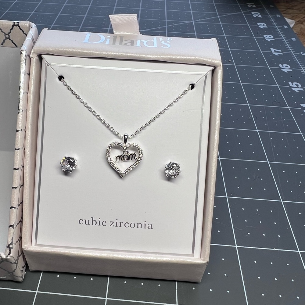 Dillards cubic zirconia “Mom” pendant with earrings… Faux Silver